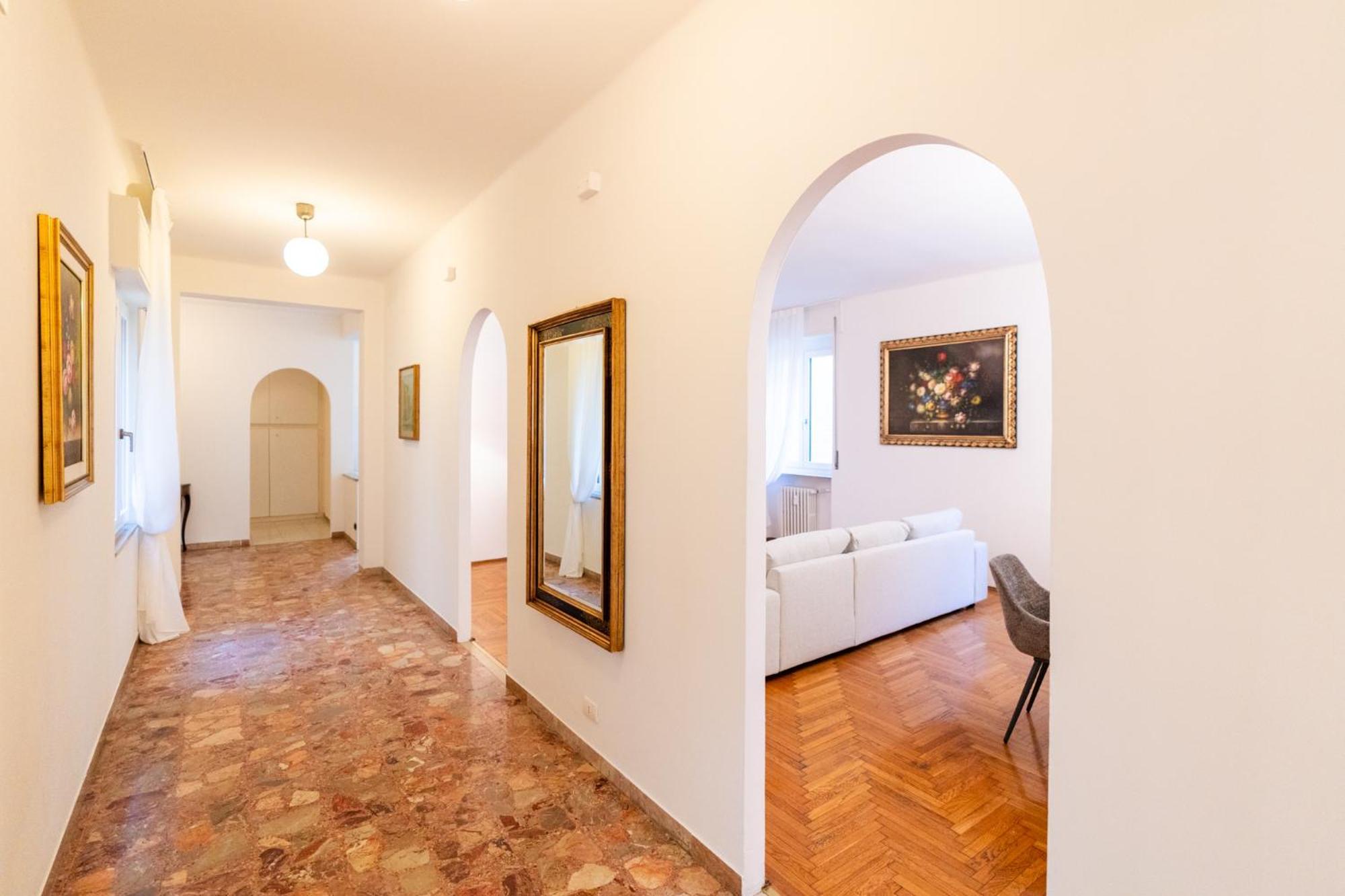 Domus Verona - Elegante Residenza Con Affaccio Su Porta Leoni Room photo