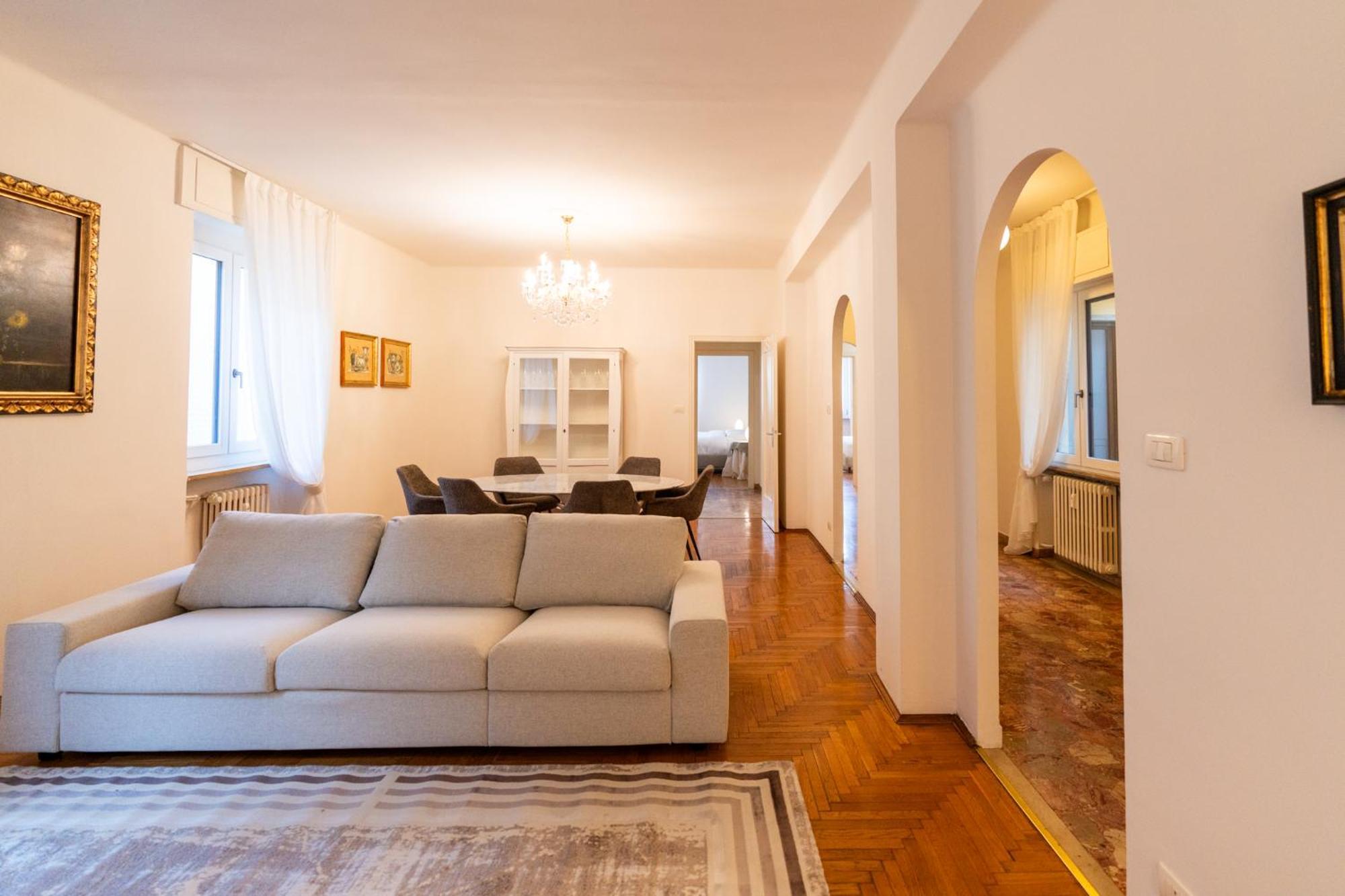 Domus Verona - Elegante Residenza Con Affaccio Su Porta Leoni Room photo